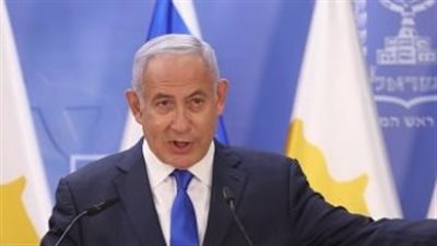 قضية فساد نتنياهو.. رجل أعمال يؤكد إهدائه شامبانيا وسيجار ومجموهرات