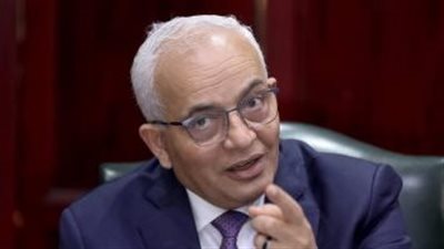 وزير التعليم يشكل لجنة للتحقيق فى ادعاءات تسريب امتحان الفيزياء للثانوية العامة