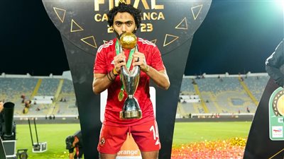 أقرب للرحيل.. أحمد شوبير: حسين الشحات يمتلك عرض بـ 70 مليون جنيه