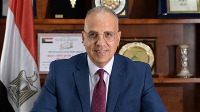 الدكتور سويلم يتابع موقف منظومة الشكاوى بوزارة الموارد المائية والرى