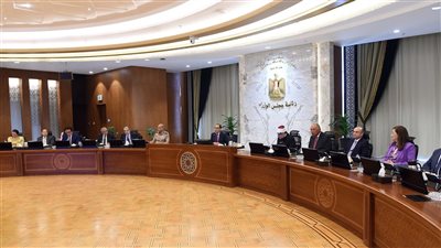 الحكومة تصدر 8 قرارات جديدة (تعرف عليهم)