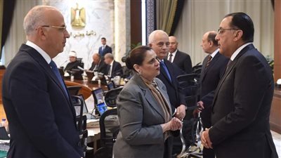 وزيرة الهجرة تستعرض محاور النسخة الرابعة من 