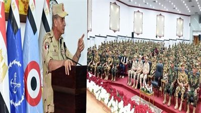  وزير الدفاع والإنتاج الحربى يلتقى عدداً من مقاتلى القوات الخاصة