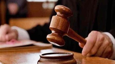  في قضية اختلاس 14 قطعة سلاح.. الحكم على أميني شرطة وموظفين بأسيوط