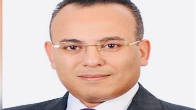 متحدث الرئاسة: مصر تهنئ جوليوس مادا بيو بإعادة انتخابه رئيسًا لسيراليون