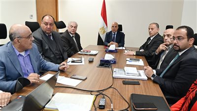 وزير الري يتابع إجراءات التحول الرقمى بالهيئة المصرية العامة لمشروعات الصرف