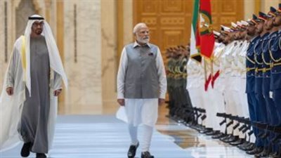 رئيس الإمارات و مودى يرحبان باتفاق البلدين على التبادل التجارى بالعملتين المحليتين 