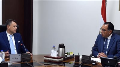 رئيس الوزراء يستعرض مع وزير السياحة حزمة الحوافز المقترحة لتشجيع الاستثمارات في القطاع الفندقي