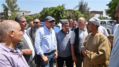 سويلم يتفقد الموقف المائى بالمحافظة للاطمئنان على حالة التصرفات والمناسيب وأعمال التطهيرات