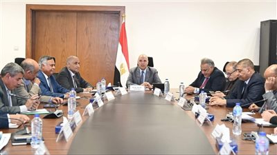 سويلم يتابع حالة المنظومة المائية خلال فترة أقصى الإحتياجات