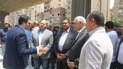 وزير التنمية المحلية ومحافظ الجيزة يفتتحان موقف سرفيس المريوطية الجديد 