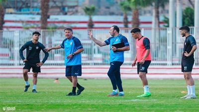 قبل البطولة العربية.. كواليس جلسة أوسوريو مع لاعبي الزمالك