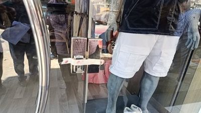 حملة بحى ثان الإسماعيلية لرفع الإشغالات وغلق المنشآت المخالفة ضمن الموجة ٢١ لإزالة التعديات