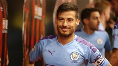 رسميًا.. النجم الإسباني دافيد سيلفا يعلن اعتزاله كرة القدم