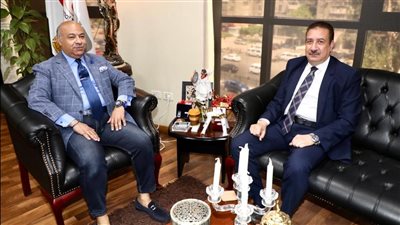 محافظ المنوفية يلتقي رئيس جهاز تنمية التجارة الداخلية بوزارة التموين لبحث سبل التعاون