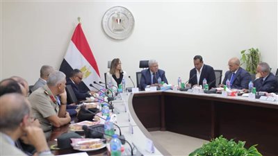 وزير التعليم العالي يرأس اجتماع مجلس أمناء بنك المعرفة المصري