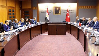 وزير التجارة والصناعة ونظيره التركي يتفقان على خارطة طريق لتعزيز العلاقات الاقتصادية الثنائية