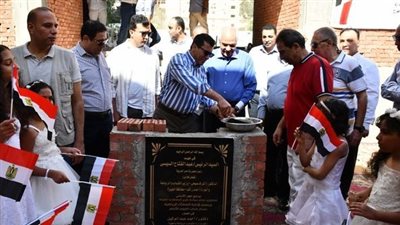 وزير الشباب  ومحافظ الجيزة يفتتحان  عدد من المشروعات بمركز شباب الكوم الاخضر  