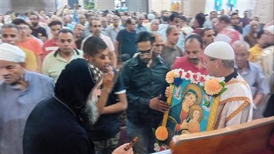العذراء مريم بالسويس تحتشد بالمصلين في أول أيام النهضة الروحية