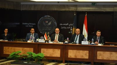 رئيس الرقابة المالية يستقبل وفد مسئولي البنك المركزي بدولة جنوب السودان لبحث سبل التعاون المشترك