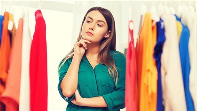 تجنبك الشعور بالحرارة.. 6 نصائح لإختيار الملابس في فصل الصيف 