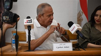 أحفظ 7 أجزاء من القرآن.. محمد محمود: بكيت بالدموع أثناء مرض زوجتي