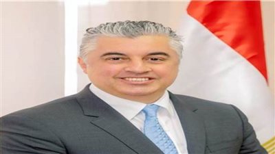 الجريدة الرسمية تنشر قرار تجديد تعيين وليد سامي جمال الدين رئيسا للمنطقة الاقتصادية لقناة السويس