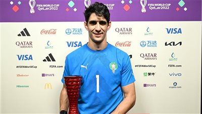 بعد نيمار.. ياسين بونو ينتقل إلى الهلال السعودي