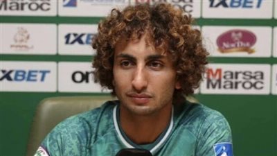 صورة تكشف حقيقة هروب عمرو وردة من تدريبات الرجاء المغربي