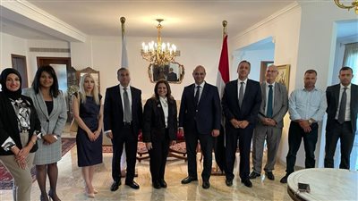 وزيرة الهجرة تعقد مباحثات ثنائية مع وزير العمل القبرصي لتعزيز التعاون المشترك في مجال تنقل العمالة 