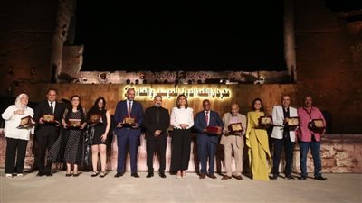 وزيرة الثقافة تفتتح الدورة 31 من 