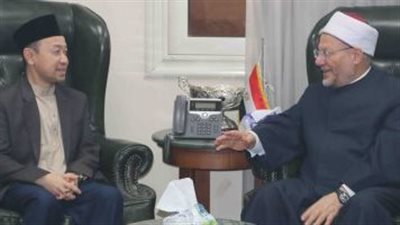 المفتي يستقبل نظيره الفيدرالي لماليزيا لبحث تعزيز التعاون في تدريب المفتين