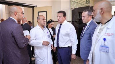 الدكتور خالد عبدالغفار يحيل مخالفات مستشفى الزيتون للتحقيق العاجل ويوجه بسرعة تلافي أوجه القصور