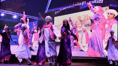 بورسعيد والأقصر يختتمان ليالي ثقافتنا في إجازتنا بمطروح