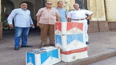 تموين الإسكندرية يشن حملات تموينية على محلات السجائر بمحطة مصر  
