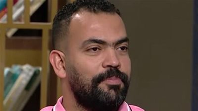 مش عارف أشوف بنتي.. خالد عليش: طليقتي تبتزني