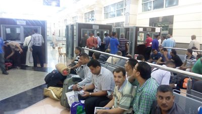 وصول 1100 راكب بمواني البحر الأحمر 