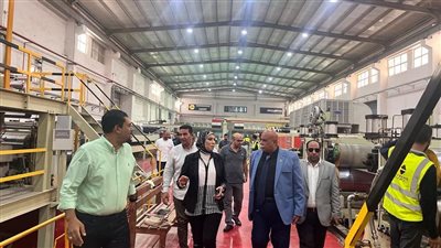رئيس جهاز السويس الجديدة تتفقد شركتي لإنتاج ألواح الألومنيوم والكلادينج