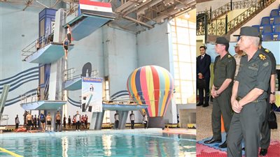 وزير الدفاع والإنتاج الحربى يتفقد إختبارات القبول للأكاديمية العسكرية المصرية بالكلية الحربية