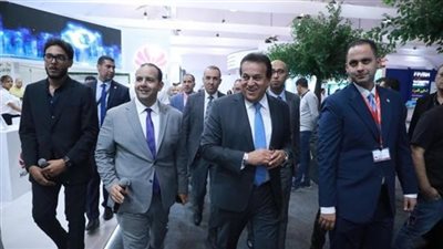 وزير الصحة: نشجع خلق مناخ آمن للاستثمار في القطاع الطبي بمصر