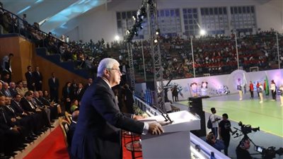 وزيرا التعليم العالي والشباب والرياضة يشهدان حفل افتتاح أسبوع شباب الجامعات والمعاهد الثالث عشر بجامعة حلوان