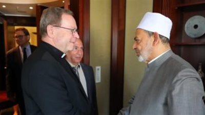 شيخ الأزهر: التعليم من الأسس اللازمة لترسيخ الحوار بين الأديان في المجتمعات