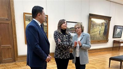 وزيرة الثقافة تشهد ختام 