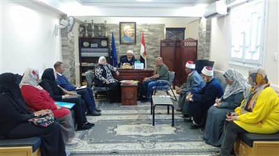 المنطقة الأزهرية بالسويس تبحث آخر الاستعدادات للعام الدراسي الجديد