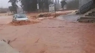 وصول طائرتين إماراتيتين تحملان مساعدات إغاثية إلى ليبيا