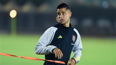 كاف يحسم موقف رضا سليم من المشاركة مع الأهلي بالسوبر الإفريقي