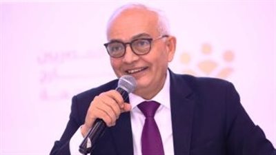 وزير التعليم يوجه بحسن استقبال الطلاب والاحتفال بهم فى أول يوم دراسة