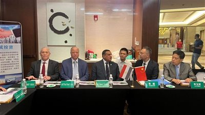 وزير التنمية المحلية: مصر ترحب بكافة المستثمرين ورجال الأعمال الصينيين