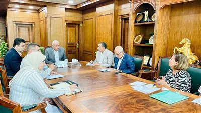 محافظ السويس: محاسبة كل من يحاول الإعتداء على أراضي المدافن