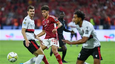 إصابة إمام عاشور.. وفحص طبي يحسم موقفه من لقاء المصري